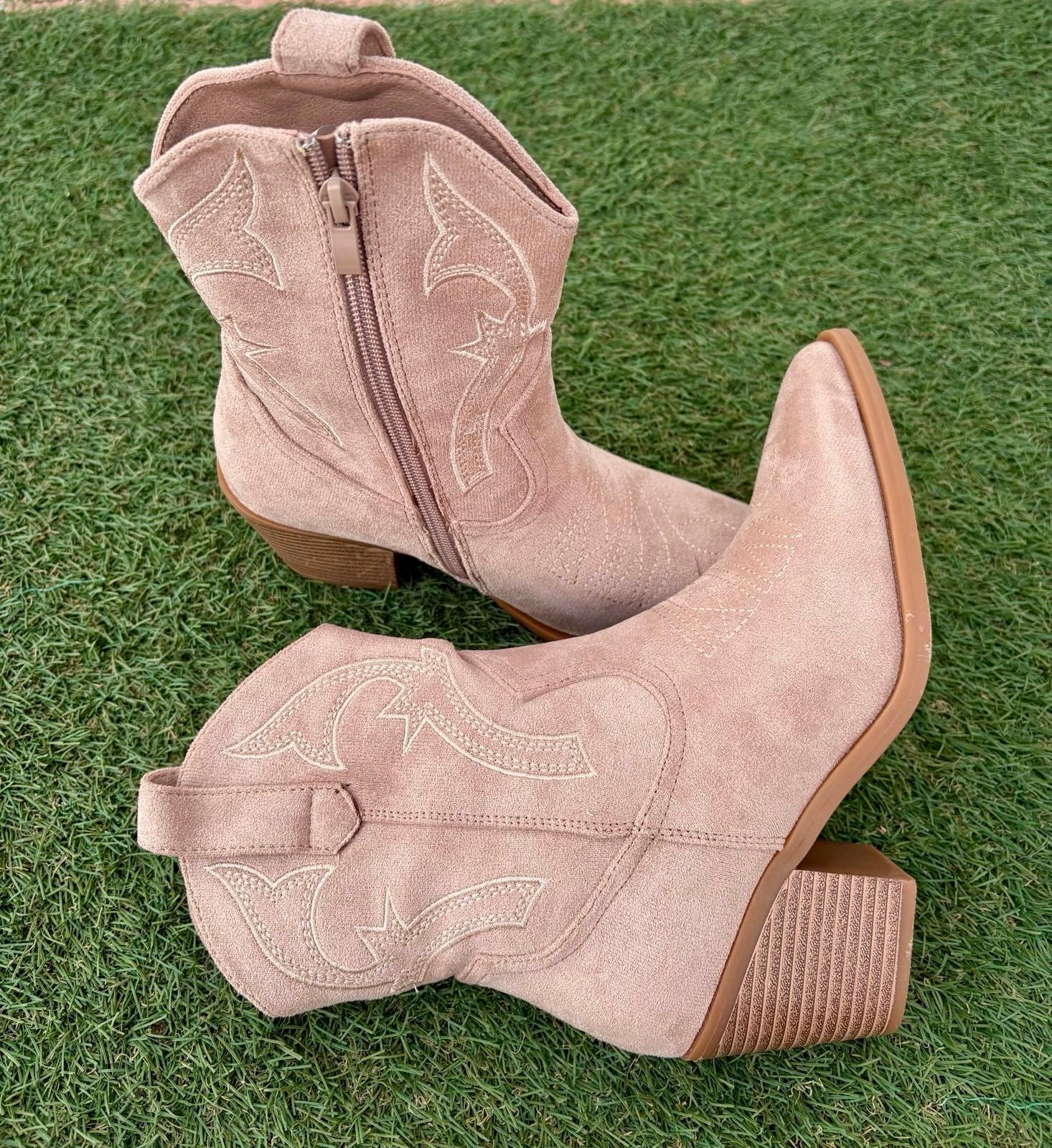 a1a66061 3a7d 4ea2 95fb dd3ff39721fc